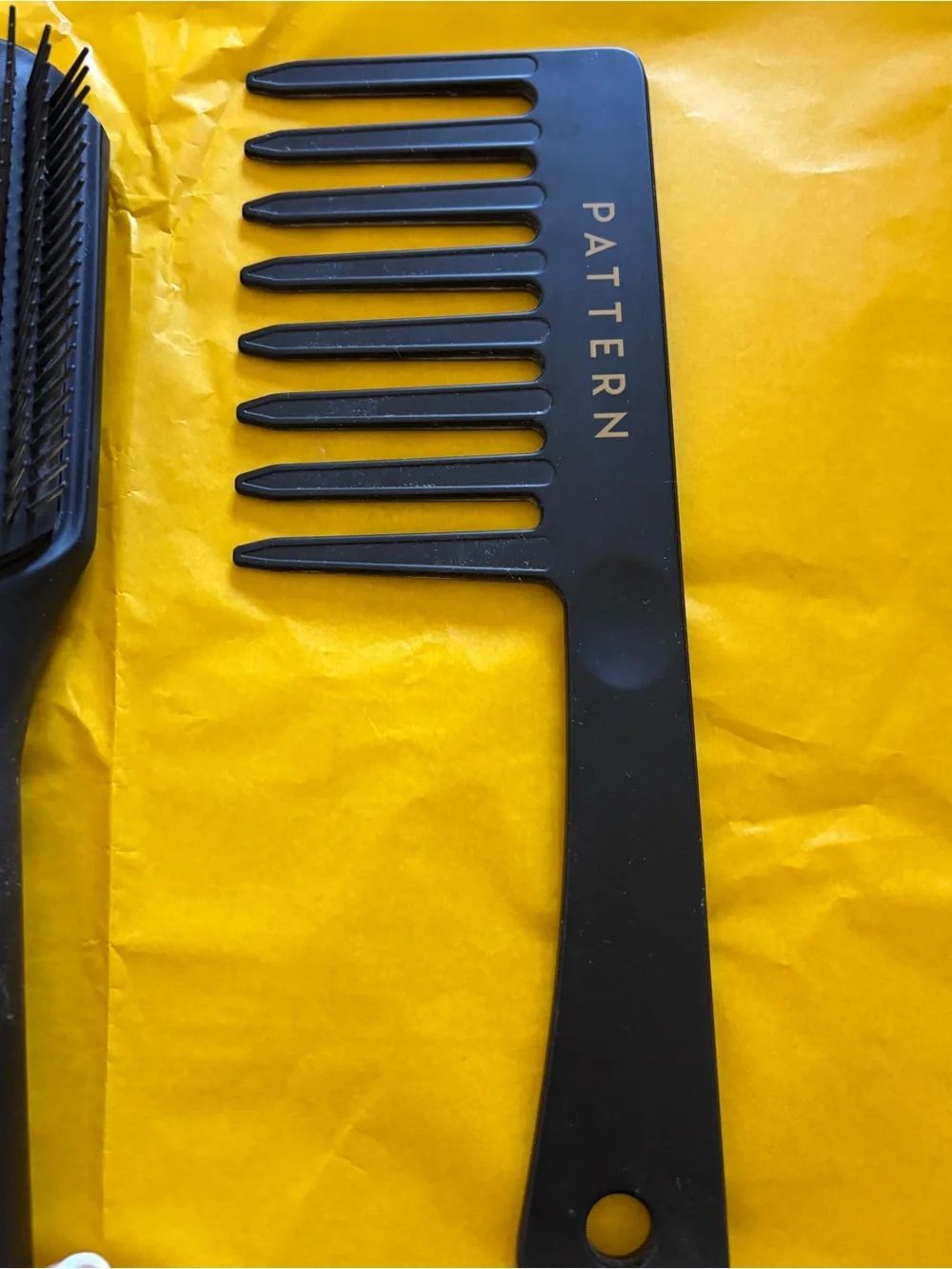 3 piece Black Grooming Tools Set with Versatile Combs